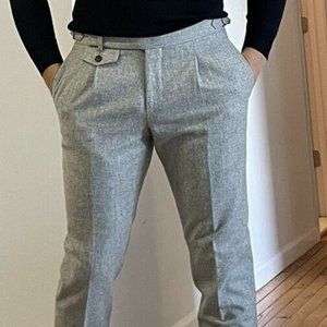 Suitsupply Light Grey Brentwood Trousers Pure Wool Flannel - Size 32.